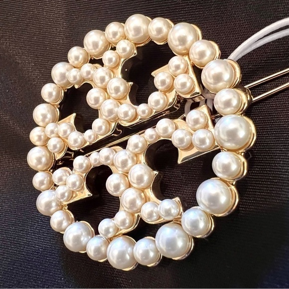 NWT TORY BURCH Double T pearl-embellished hairpin Authentic. main image 7